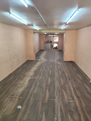  Showroom For Rent in Paldi