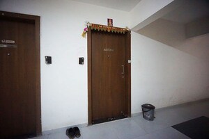 Room in 2 BHK Apartment at Charholi Budruk – for Sale