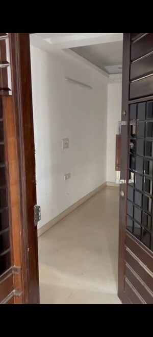 Balcony in 3 BHK Builder Floor at Jungpura Extension – for Rent