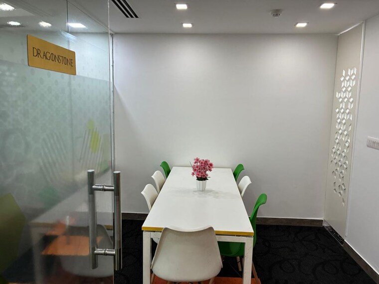 Team Area, galaxy-welldone-tech-park Commercial Office Space 1665 Sq.Ft. In Sector 48 Gurgaon 10680299