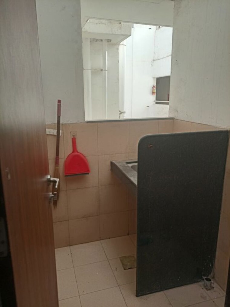 Bathroom, yashwin-hinjewadi 2 Bedroom 750 Sq.Ft. Apartment In Hinjewadi Phase 2 Pune 10680322