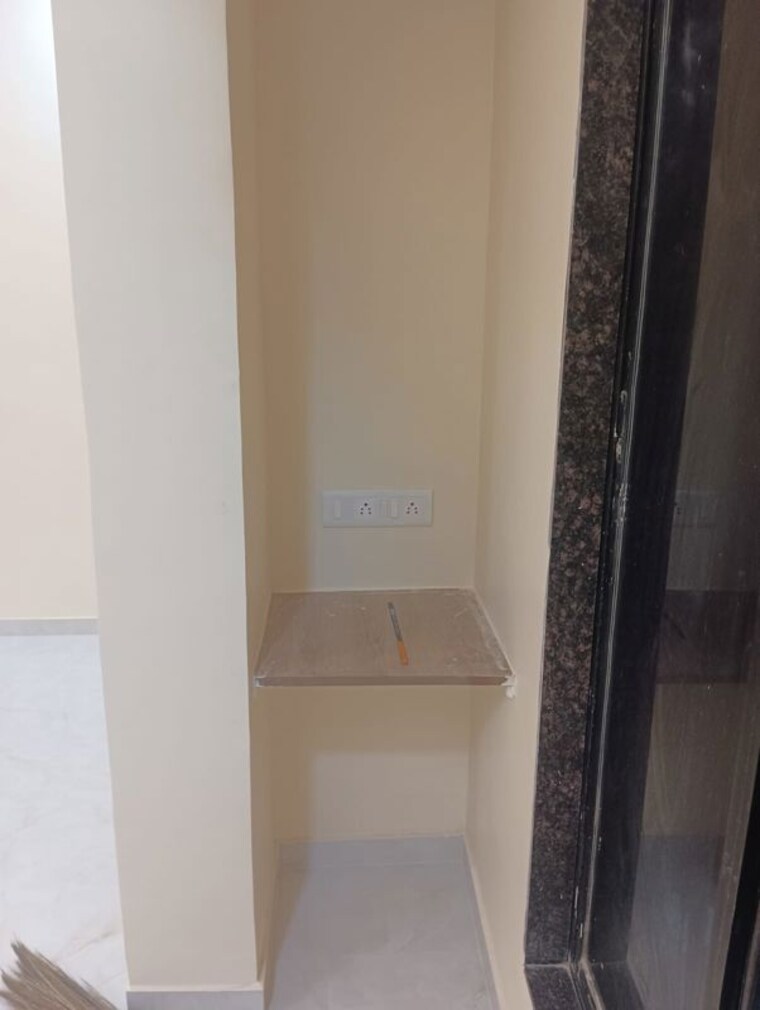 Bathroom, shree-balaji-chs-kharghar 2 Bedroom 850 Sq.Ft. Apartment In Kharghar Sector 11 Navi Mumbai 10669041