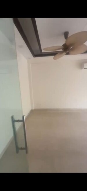 Furnished Amenities in 3 BHK Builder Floor at Lajpat Nagar Iii – for Rent