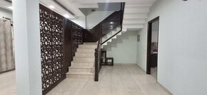 5 BHK Independent House For Rent in Realtech The Luxurium, Sushant Lok I