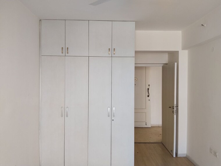 undefined, dlf-the-skycourt 3 Bedroom 1931 Sq.Ft. Apartment In Sector 86 Gurgaon 10680356