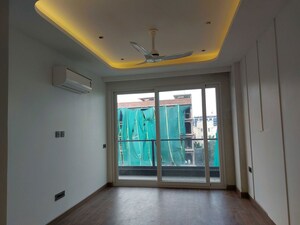 3 BHK Builder Floor For Rent in Sector 21