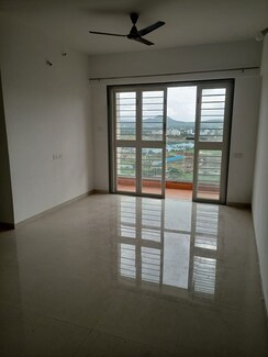 2 BHK +Apartment For Rent in Kohinoor Sportsville