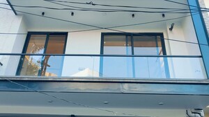 Kitchen in 3 BHK Builder Floor at Vipul World Floors, Sector 48 – for Rent