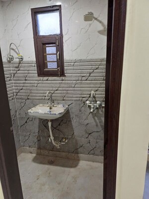 Bathroom in 6 BHK Independent House at Tajpur – for Sale