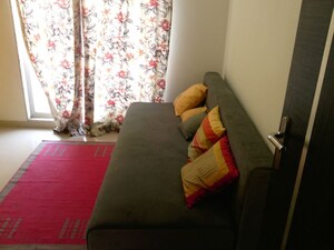 Living Room in  Pg at Balkum Pada – for Rent