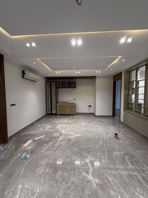 3 BHK Builder Floor For Rent in Sector 22
