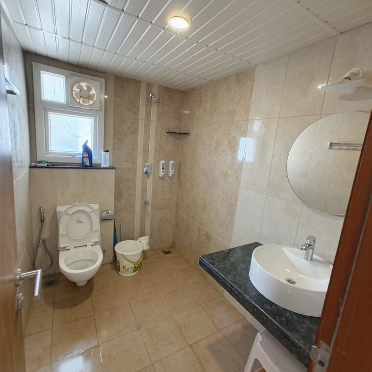 Bathroom, prestige-tranquil 3.5 Bedroom 2048 Sq.Ft. Apartment In Kokapet Hyderabad 10680418