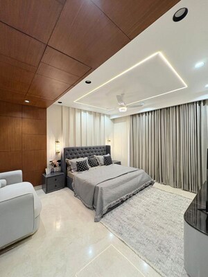 Living Room in 3 BHK Builder Floor at Palam Vihar – for Rent