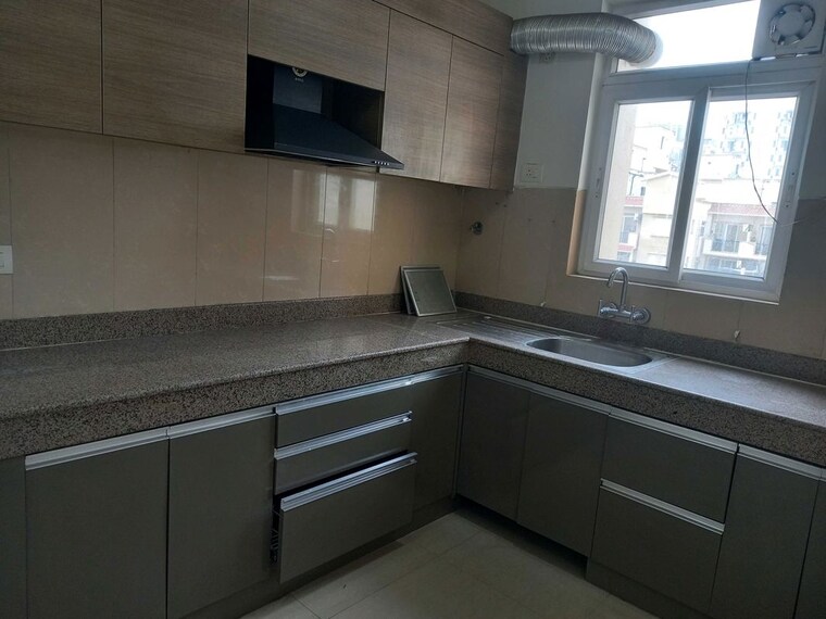 Kitchen, sector 22 3 Bedroom 1550 Sq.Ft. Builder Floor In Sector 22 Gurgaon 10680436