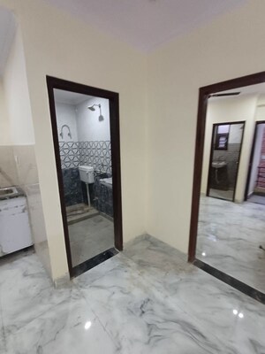 Room in 6 BHK Independent House at Tajpur – for Sale