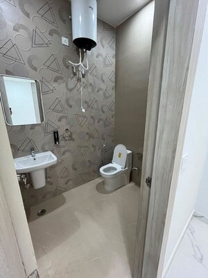 Bathroom in 4 BHK Builder Floor at Jakhan – for Rent