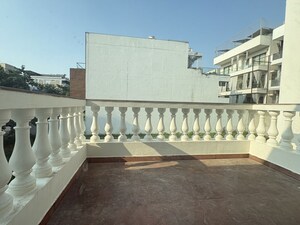 5 BHK Villa – Exterior View View at Eros Rosewood City, Sector 49 - for Rent