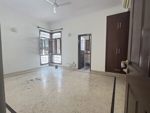 Room in 5 BHK Villa at Eros Rosewood City, Sector 49 – for Rent