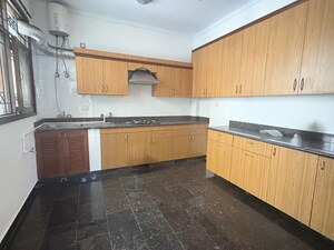 Kitchen in 5 BHK Villa at Eros Rosewood City, Sector 49 – for Rent