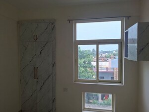 Room in 3 BHK Apartment at Excella Kutumb, Sultanpur Road – for Rent
