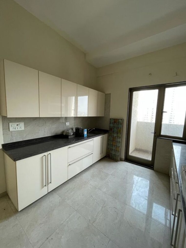 Kitchen, l-t-emerald-isle 4 Bedroom 1954 Sq.Ft. Apartment In Powai Mumbai 10680453
