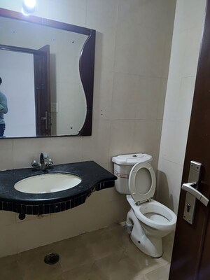 Team Area in 2.5 BHK Builder Floor at RWA Apartments Sector 108, Sector 108 – for Rent