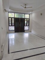 2.5 BHK +  162 Sq.Mt. Builder Floor in RWA Apartments Sector 108
