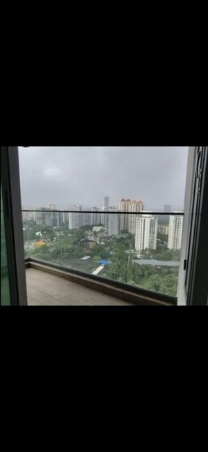 Swimming Pool in 3 BHK Apartment at Kalpataru Immensa, Kolshet Road – for Rent