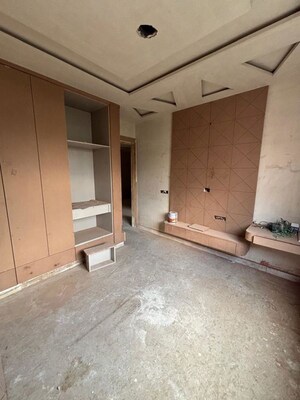 3 BHK Builder Floor For Sale in Rohini Sector 15