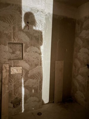 Bathroom in 3 BHK Builder Floor at Rohini Sector 15 – for Sale
