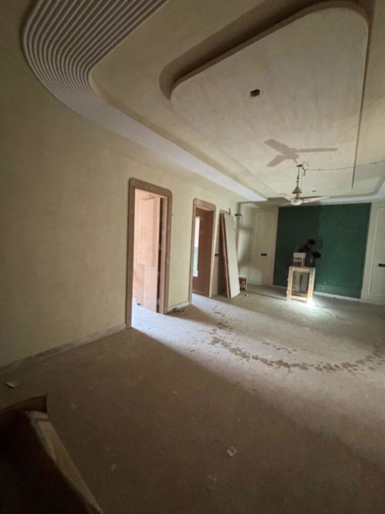 Room, rohini sector 15 3 Bedroom 1400 Sq.Ft. Builder Floor In Rohini Sector 15 Delhi 10680449