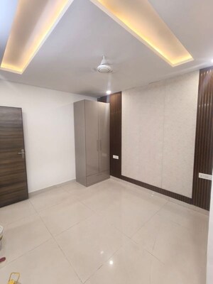 Room in 3 BHK Builder Floor at Motia Blue Ridge, Dhakoli – for Sale