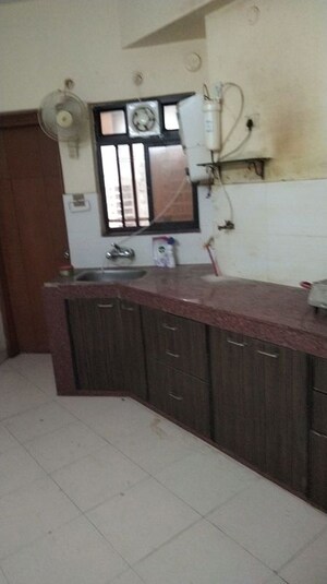 Kitchen in 3.5 BHK Apartment at Bariatu – for Rent