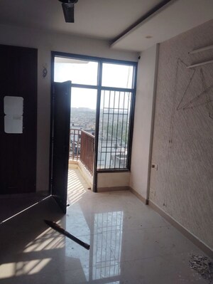 Room in 3 BHK Apartment at Ambala Highway – for Sale