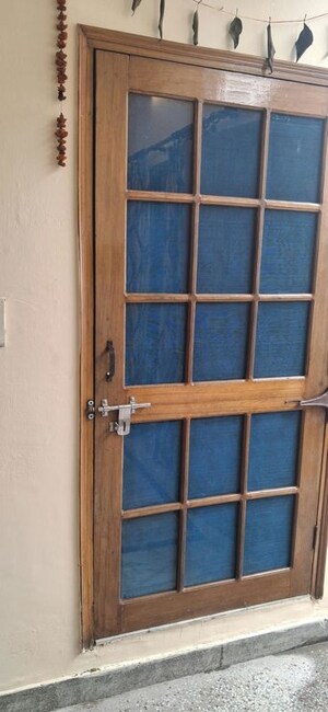 Room in 4 BHK Independent House at Ajabpur – for Rent