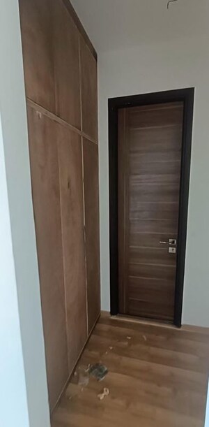 Bathroom in 3 BHK Apartment at Shalimar One World, Gomti Nagar – for Rent