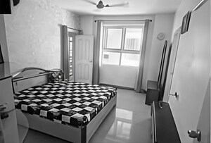 Room in 3 BHK Apartment at Banjarawala – for Sale