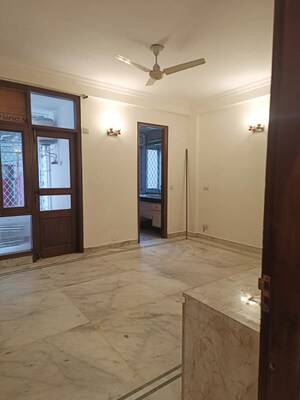 3 BHK Builder Floor For Rent in East Of Kailash