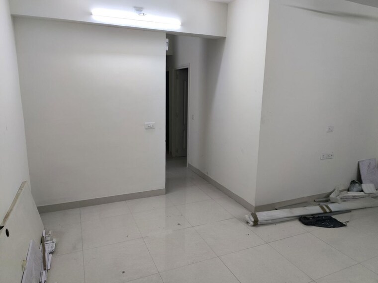 Room, vaishnodevi circle 3 Bedroom 1019 Sq.Ft. Apartment In Vaishnodevi Circle Ahmedabad 10569805