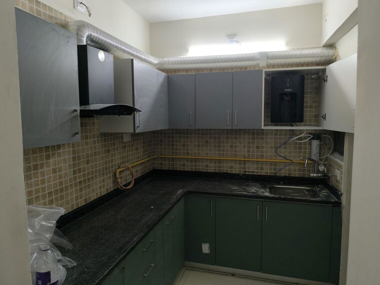 Kitchen, vaishnodevi circle 3 Bedroom 1019 Sq.Ft. Apartment In Vaishnodevi Circle Ahmedabad 10569805