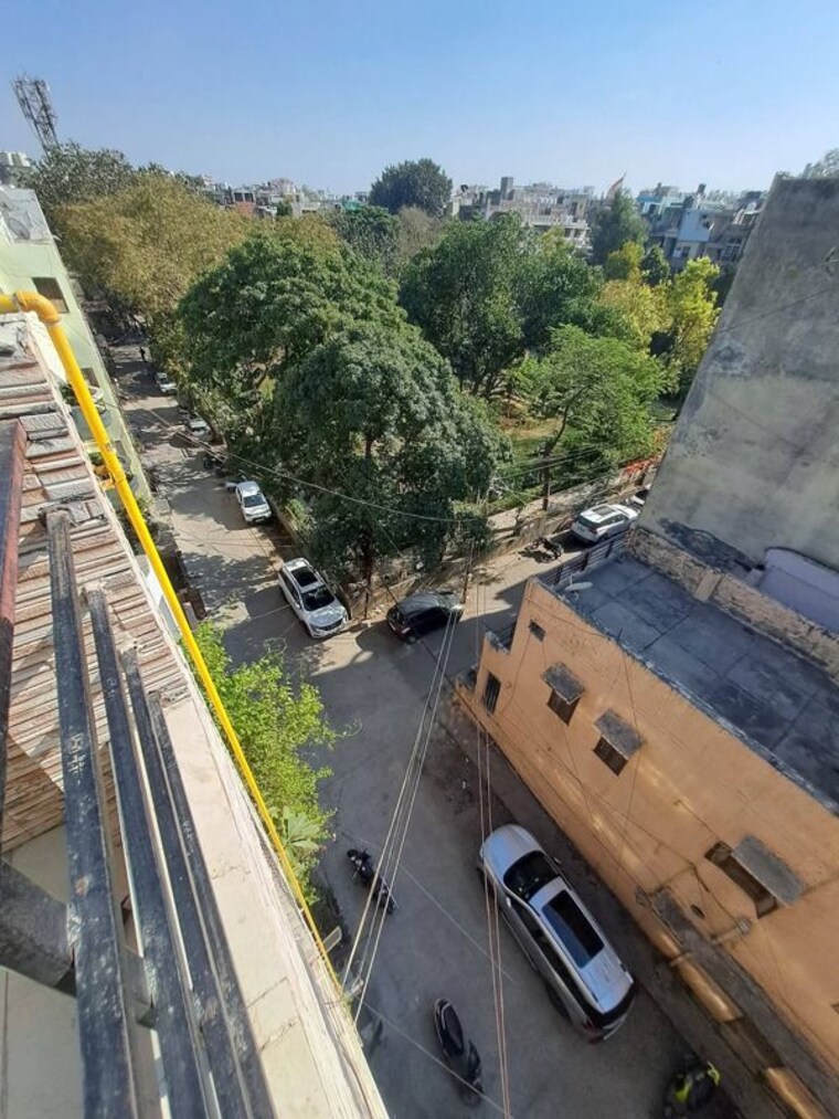 Balcony, malviya nagar 1 Bedroom 500 Sq.Ft. Builder Floor In Malviya Nagar Delhi 10680580