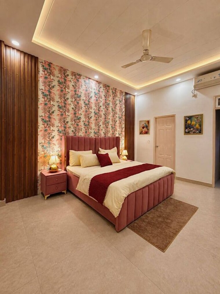 Bedroom, panchsheel park 4 Bedroom 450 Sq.Yd. Builder Floor In Panchsheel Park Delhi 10680605