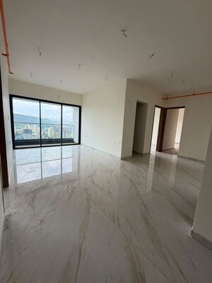 Room in 3 BHK Apartment at Raymond The Address, Pokhran Road No Two – for Rent