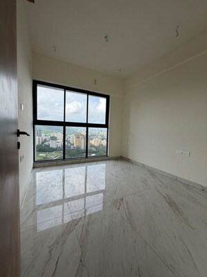 Room in 3 BHK Apartment at Raymond The Address, Pokhran Road No Two – for Rent