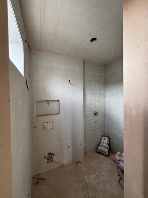 Bathroom in 5 BHK Builder Floor at Rohini Sector 15 – for Sale