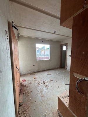 Kitchen in 5 BHK Builder Floor at Rohini Sector 15 – for Sale