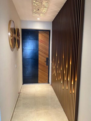 Furnished Amenities in 2 BHK Apartment at Capital Residency 360, Sector 70a – for Rent