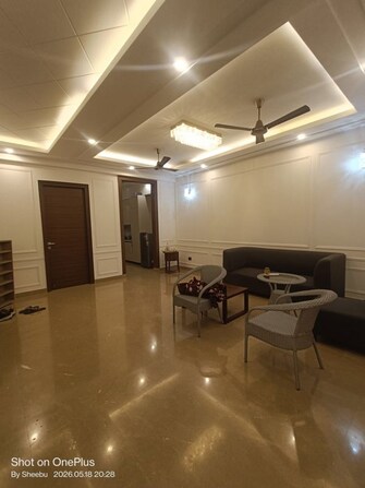 2.5 BHK +  1200 Sq.Ft. Builder Floor in Smart World Orchard