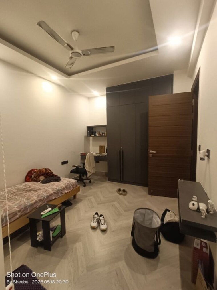 Team Area, smart-world-orchard 2.5 Bedroom 1200 Sq.Ft. Builder Floor In Sector 61 Gurgaon 10680649