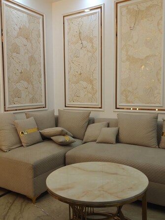 2 BHK +  550 Sq.Ft. Apartment in Pratap Vihar GDA Flats